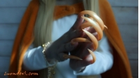 SNOW396-Showing Orange Nails