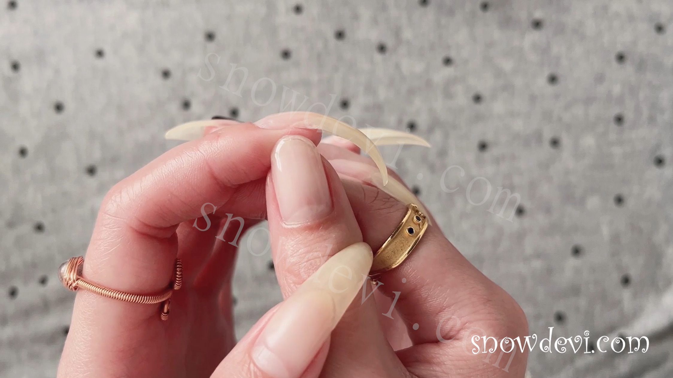 SNOW1406-Natural Nails
