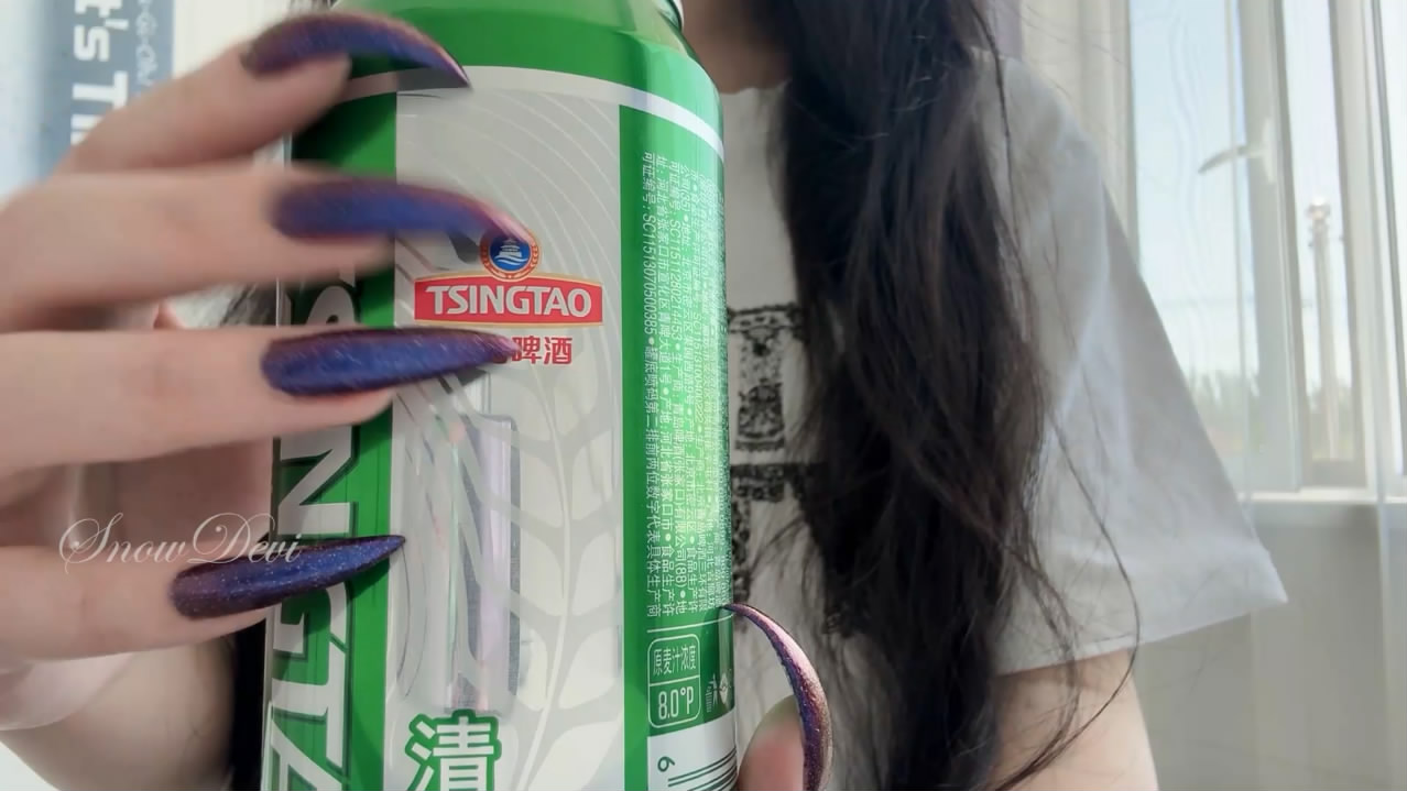 SNOW1586-Tapping